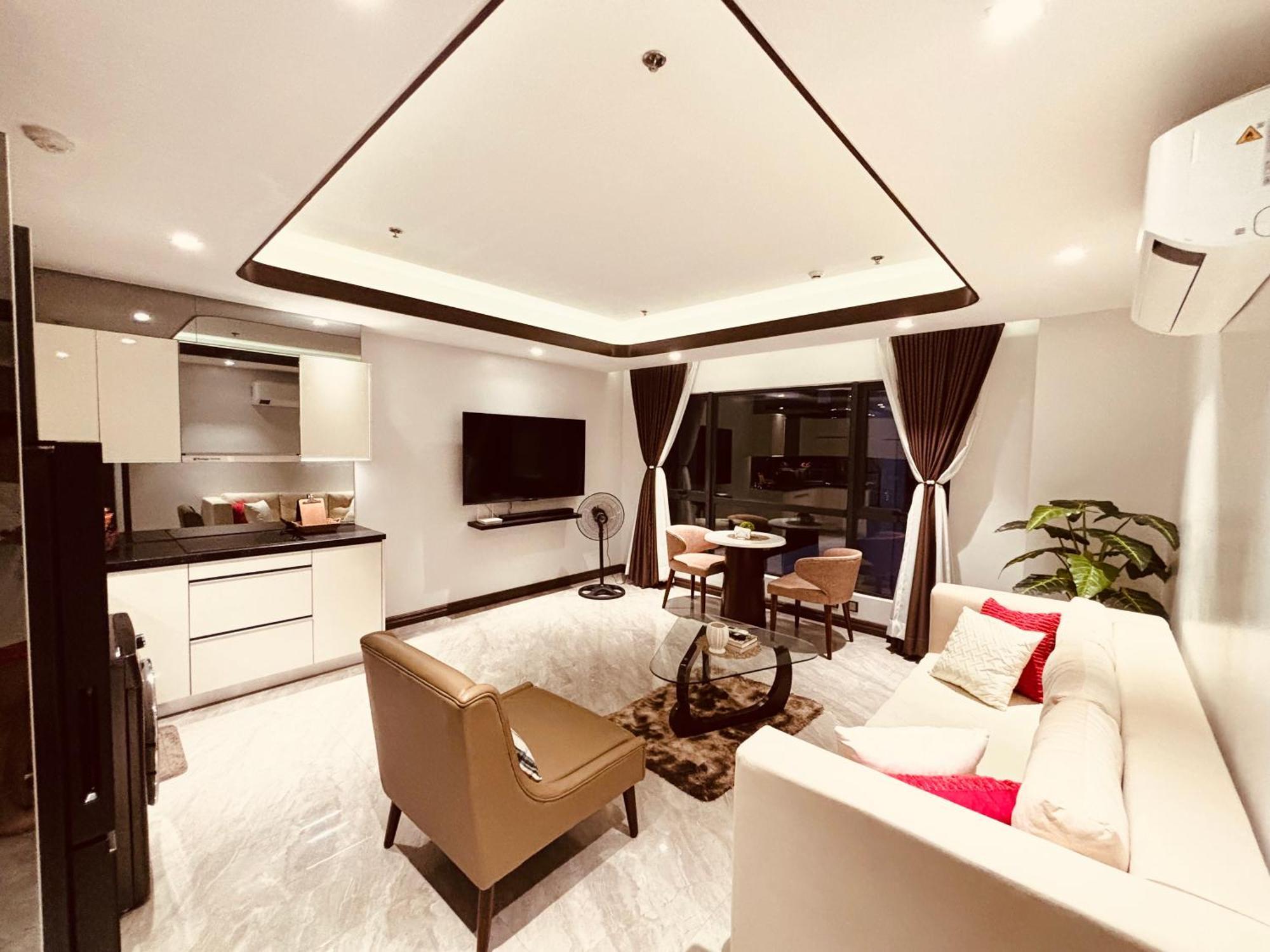One Euphoria Prime Suite Hotel Angeles Exteriör bild