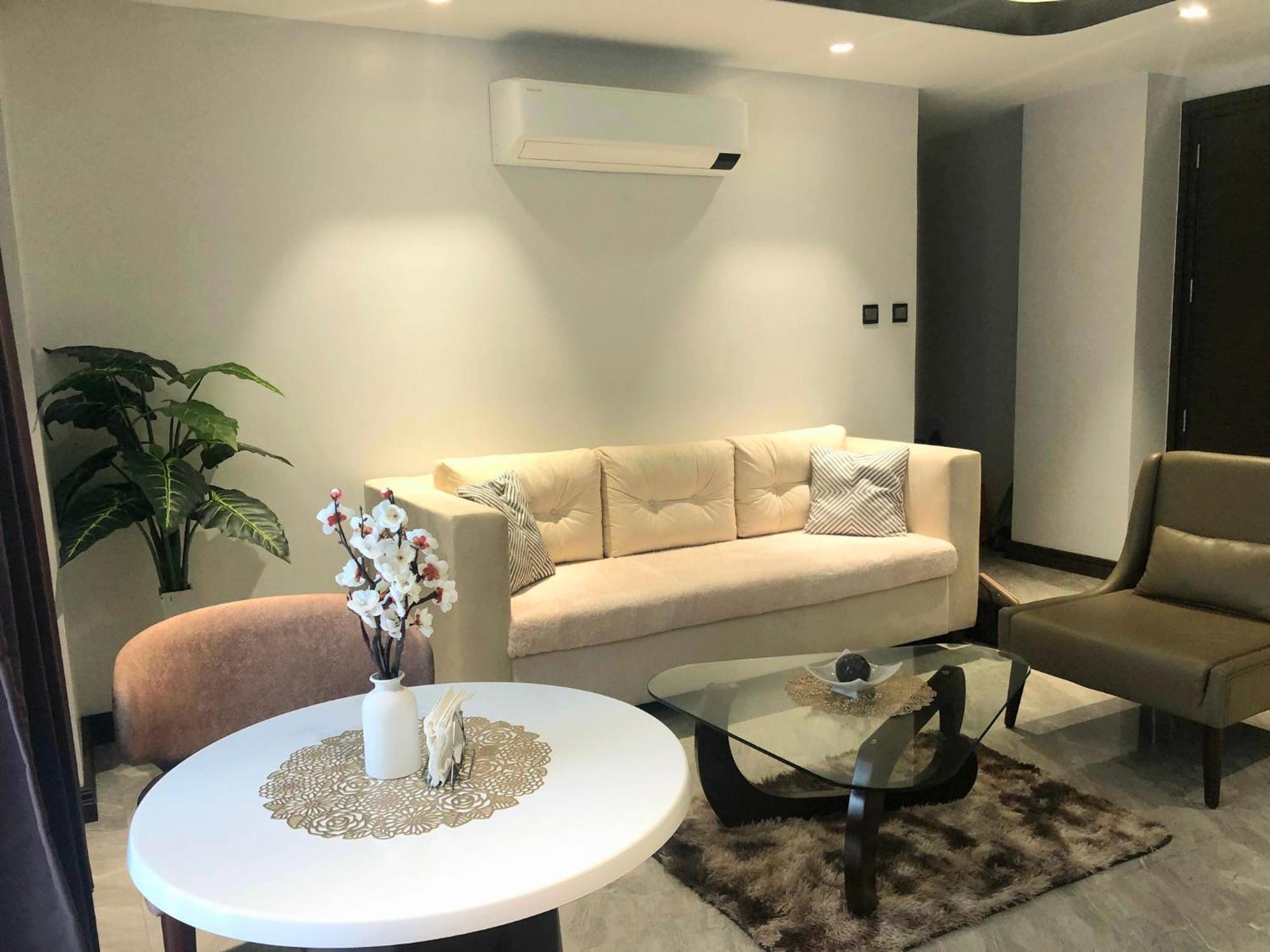 One Euphoria Prime Suite Hotel Angeles Rum bild